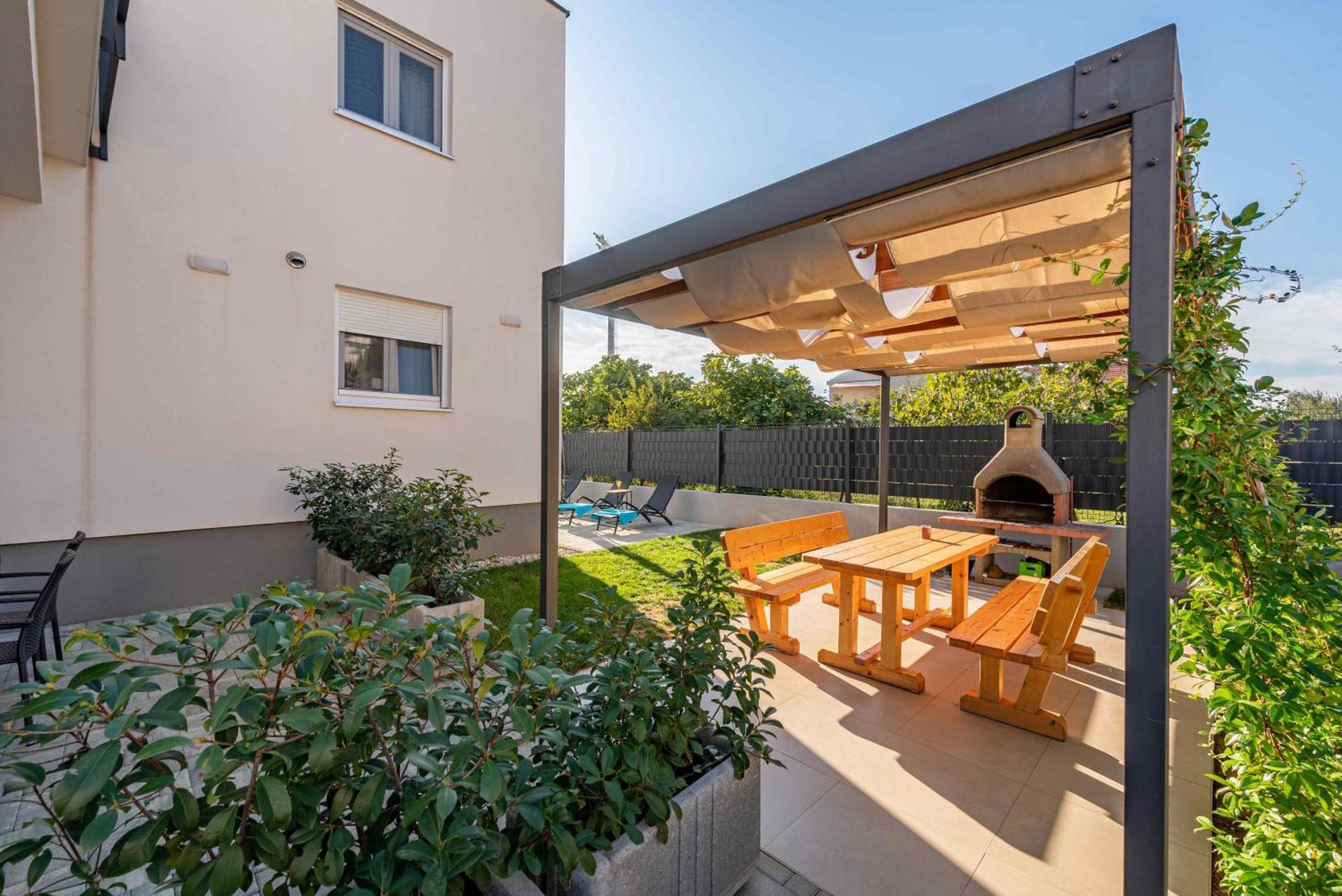 Apartmani Diva Задар Екстериор снимка